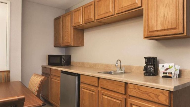 Country Inn & Suites by Radisson, Michigan City IN