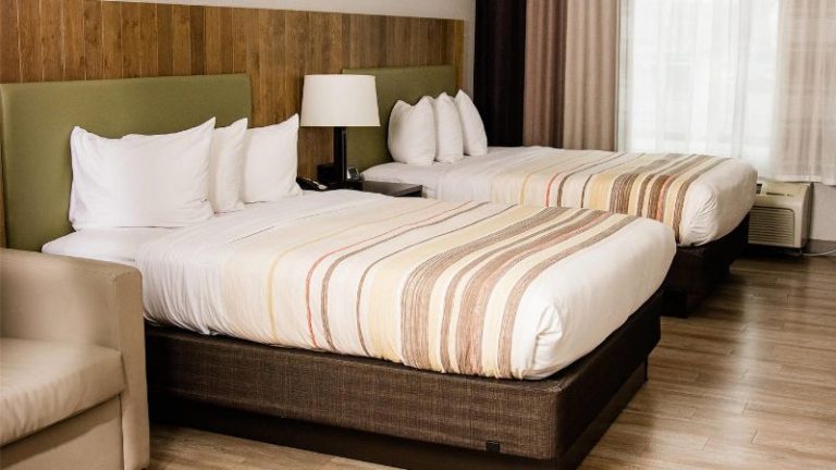 Country Inn & Suites by Radisson, Winchester, VA