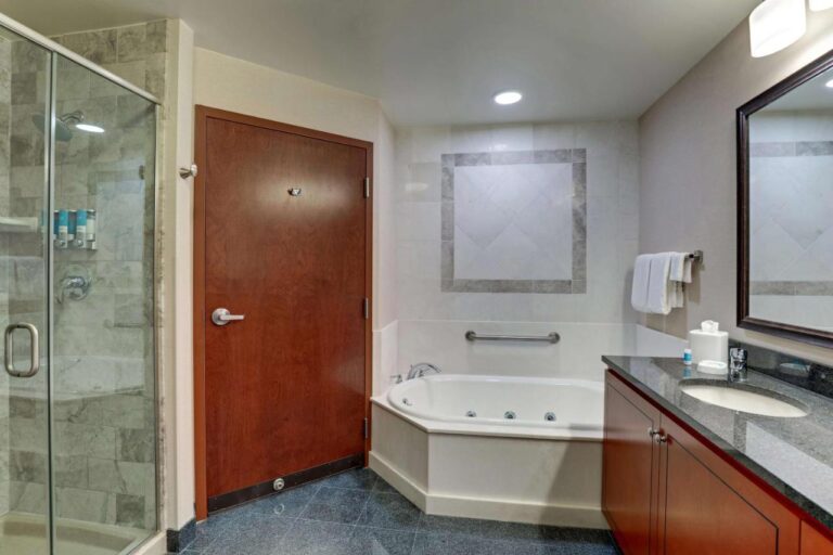 Drury Plaza Hotel Nashville Franklin