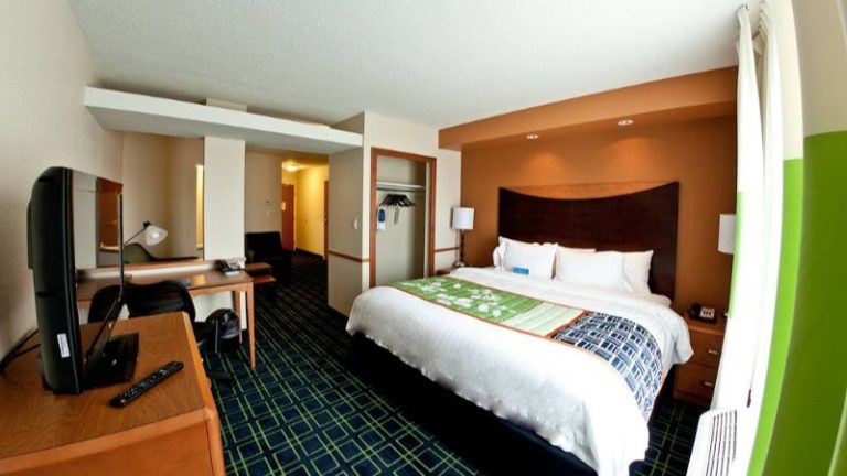 Fairfield Inn & Suites by Marriott Flint Fenton