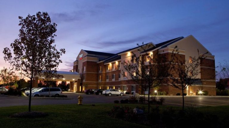 Fairfield Inn & Suites by Marriott Flint Fenton