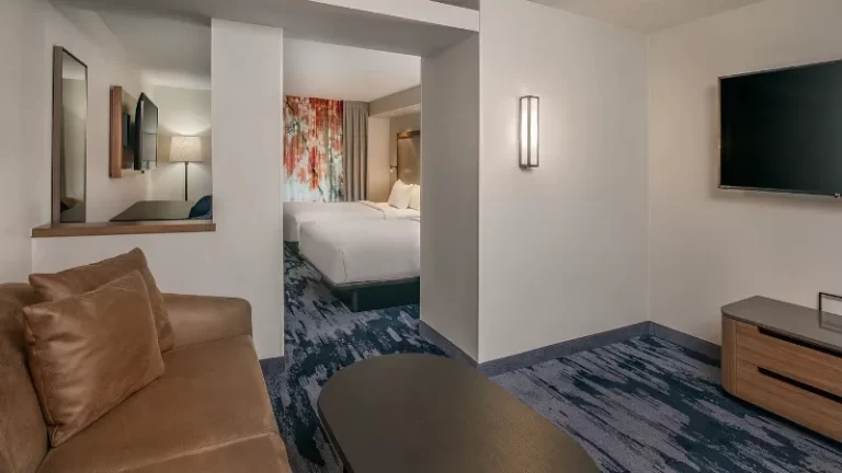 Fairfield Inn & Suites Brunswick Freeport