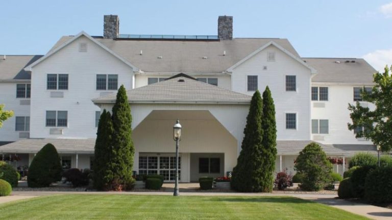 Farmstead Inn & Conference Center