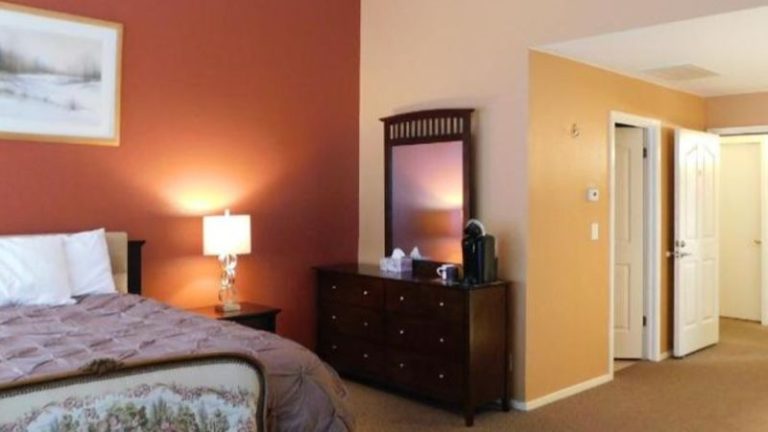 Freeport Wine Country Inn