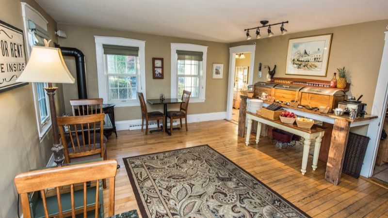 Gazebo Inn Ogunquit, room with private jacuzzi, photo 8