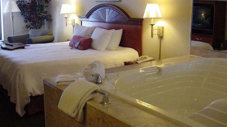 Hampton Inn Bowling Green