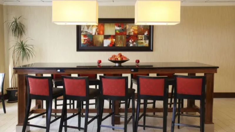 Hampton Inn Richmond-North/Ashland, room with private jacuzzi, photo 8