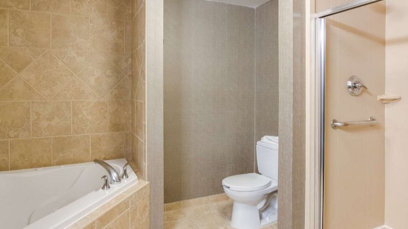 Hampton Inn & Suites Mt. Juliet, room with private jacuzzi, photo 2