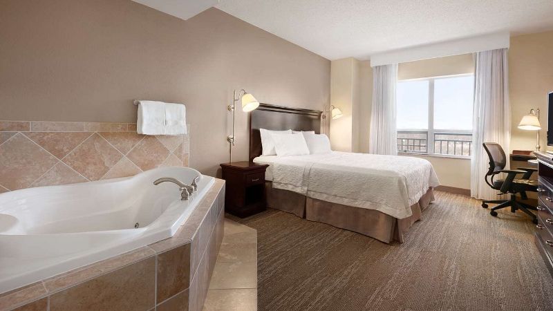 Hampton Inn & Suites Washington-Dulles International Airport