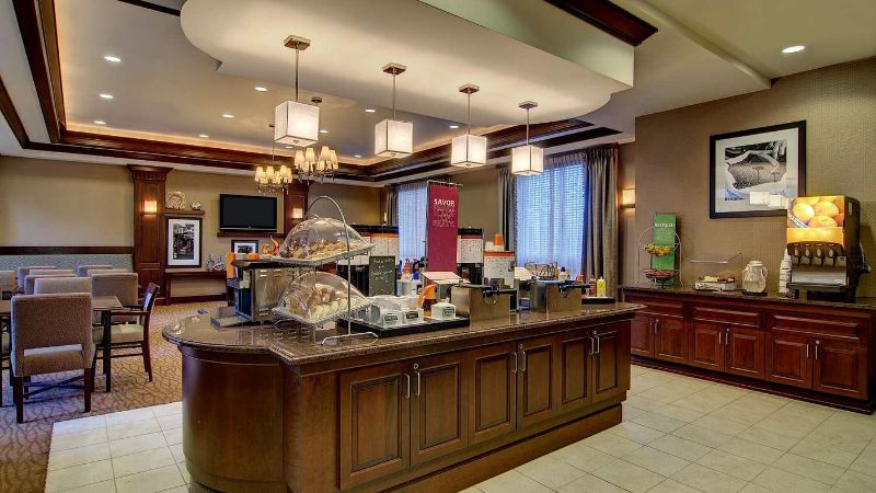 Hampton Inn & Suites Washington-Dulles International Airport, photo 6