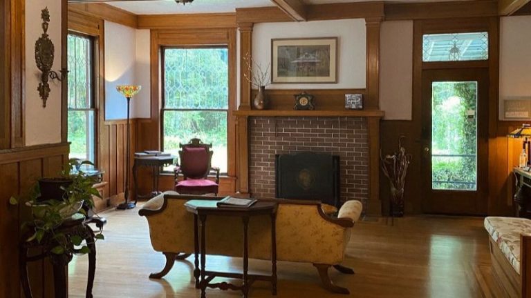 Herlong Mansion Bed & Breakfast