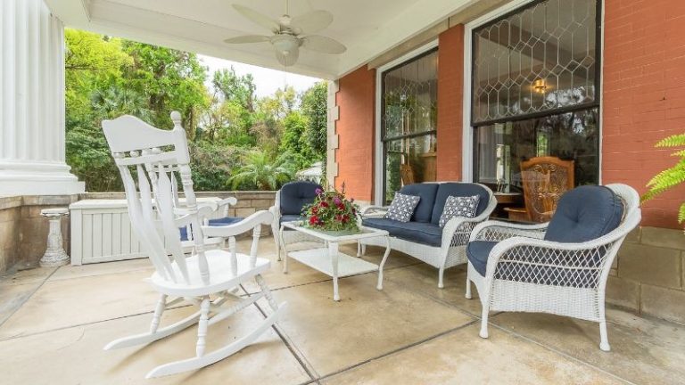 Herlong Mansion Bed & Breakfast