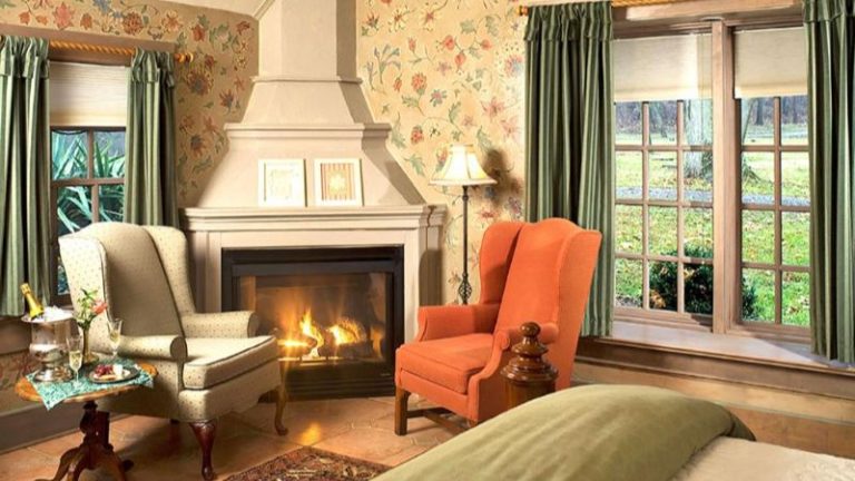 Hillbrook Inn & Restaurant