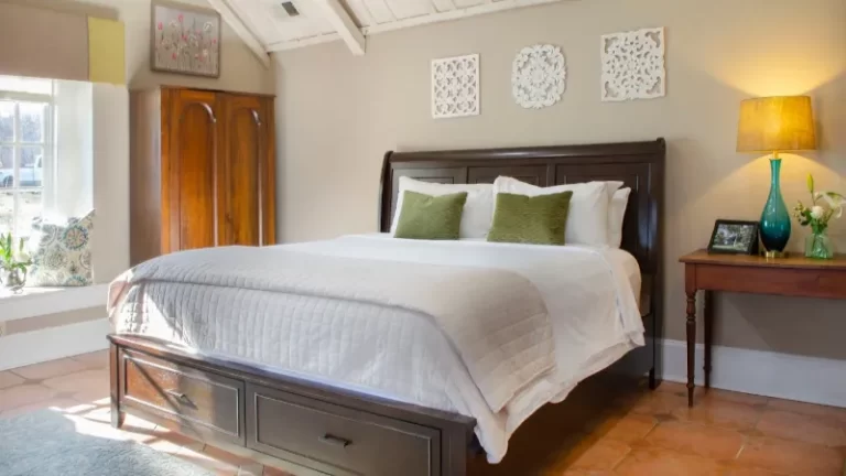 Hillbrook Inn