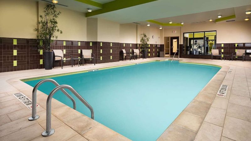 Hilton Garden Inn Nashville Franklin-Cool Springs, room with private jacuzzi, photo 6