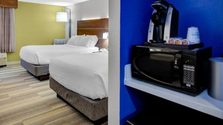 Holiday Inn Express Chester, an IHG Hotel