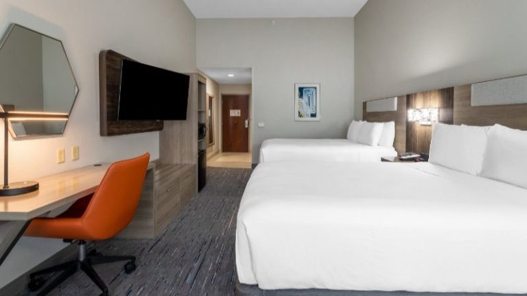 Holiday Inn Express Crystal River, an IHG Hotel