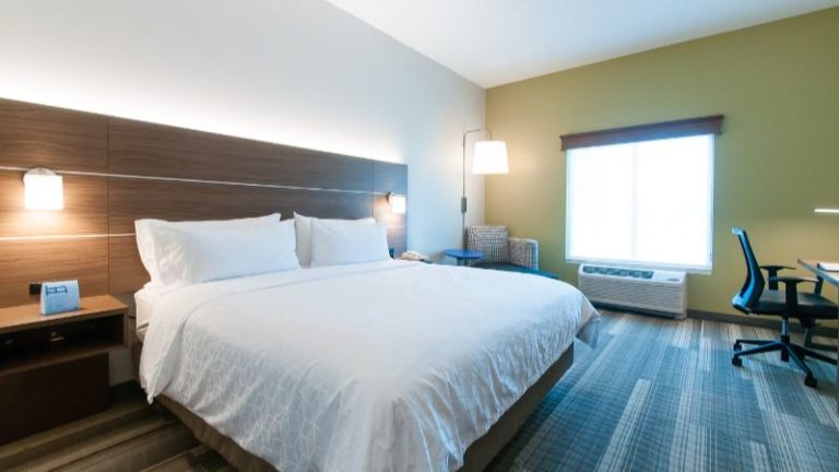 Holiday Inn Express & Suites Hagerstown