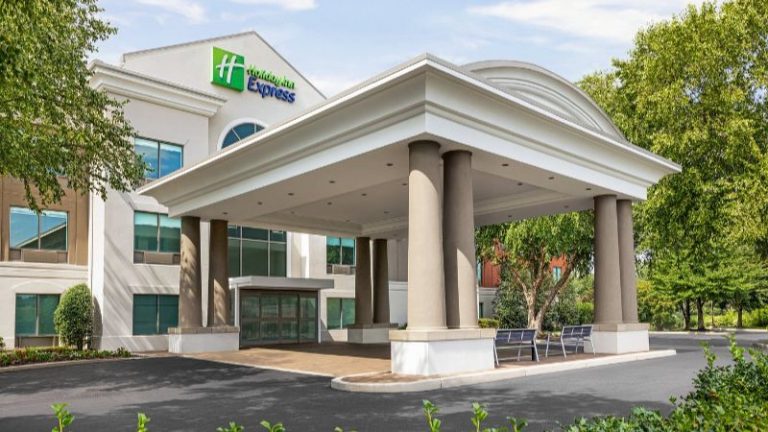 Holiday Inn Express & Suites Hagerstown