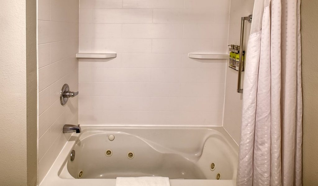 Holiday Inn Express & Suites Raleigh North – Wake Forest, an IHG Hotel