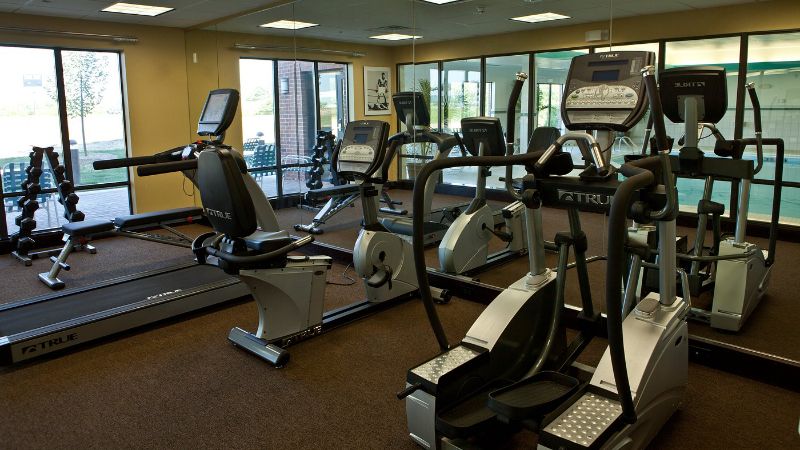Holiday Inn Express & Suites Lansing-Dimondale, room with private jacuzzi, photo 8