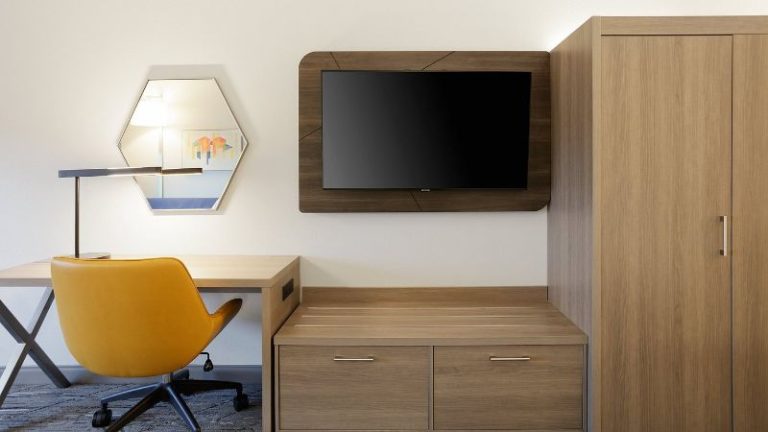 Holiday Inn Express & Suites Sanford, an IHG Hotel