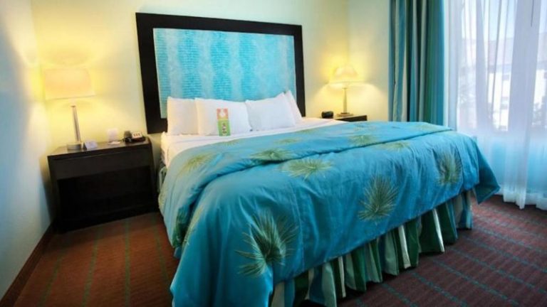 Holiday Inn & Suites Ocala Conference Center, an IHG Hotel