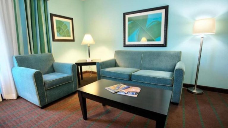 Holiday Inn & Suites Ocala Conference Center, an IHG Hotel