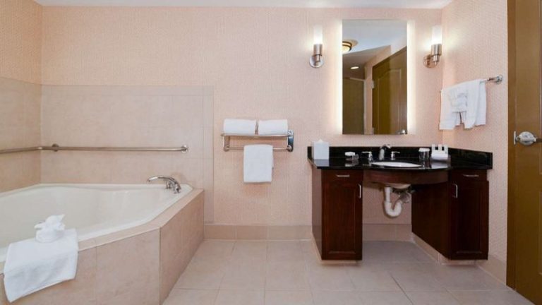 Homewood Suites by Hilton Fresno
