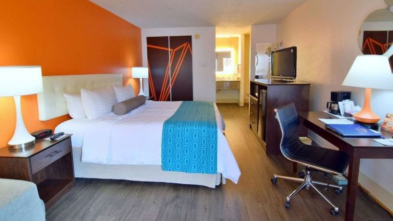 Howard Johnson By Wyndham Ocala Fl I-75
