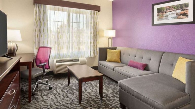 La Quinta Inn & Suites by Wyndham Fresno Northwest