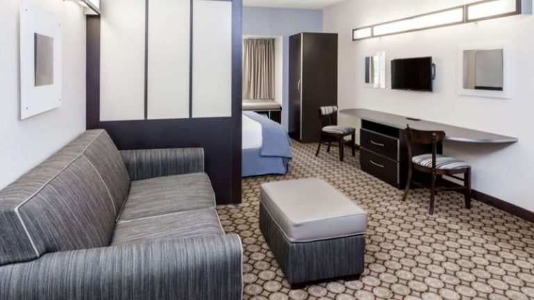 Microtel Inn & Suites by Wyndham Elkhart