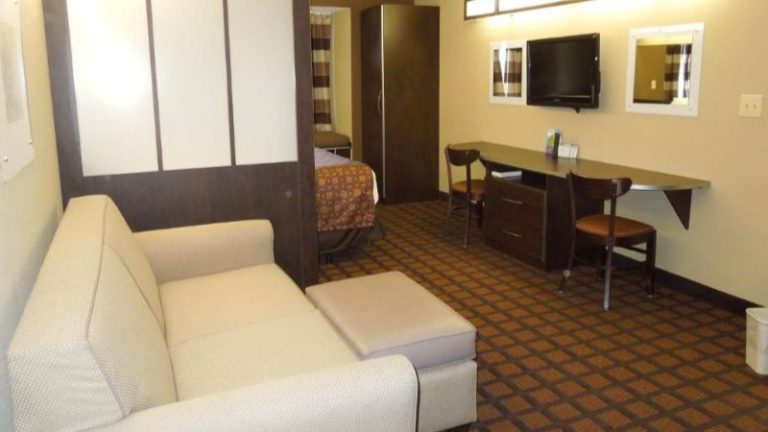 Microtel Inn & Suites by Wyndham Harrisonburg