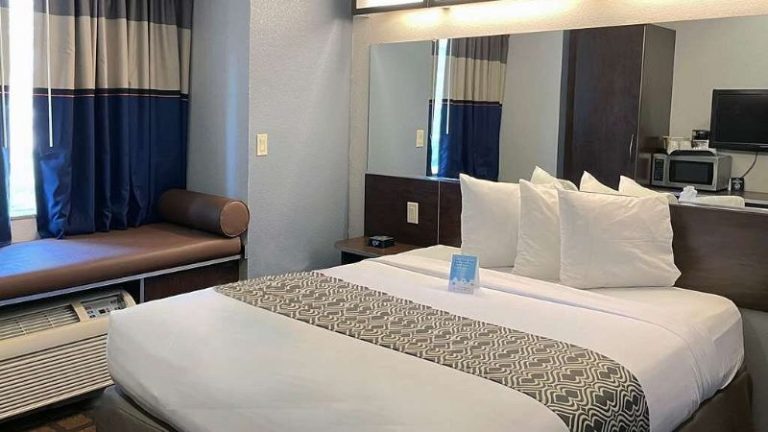 Microtel Inn & Suites by Wyndham Michigan City