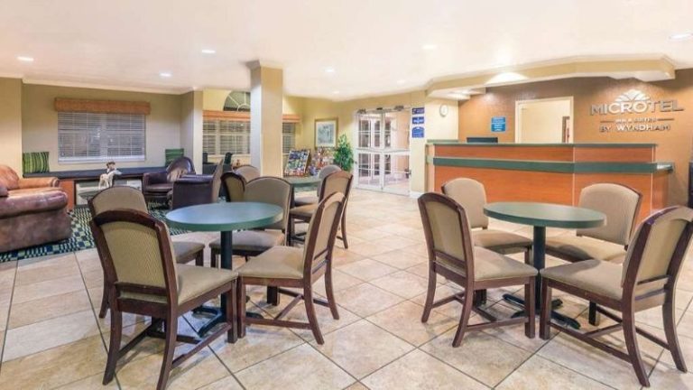 Microtel Inn & Suites by Wyndham Ocala