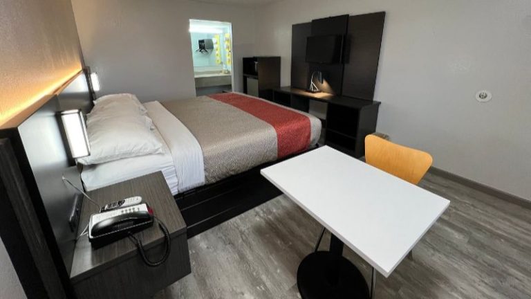 Motel 6 Dyersburg