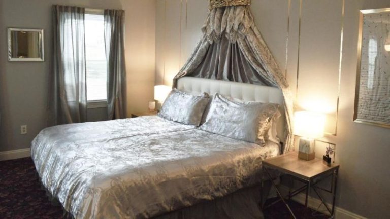 Mountain View Suites