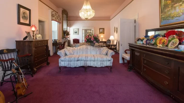 Munro House Bed & Breakfast and Spa