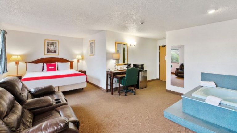 OYO Hotel Portage I-94