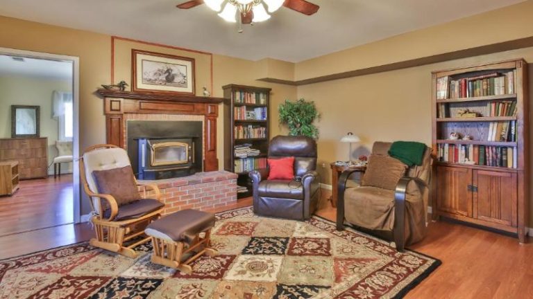 Purcellville Home