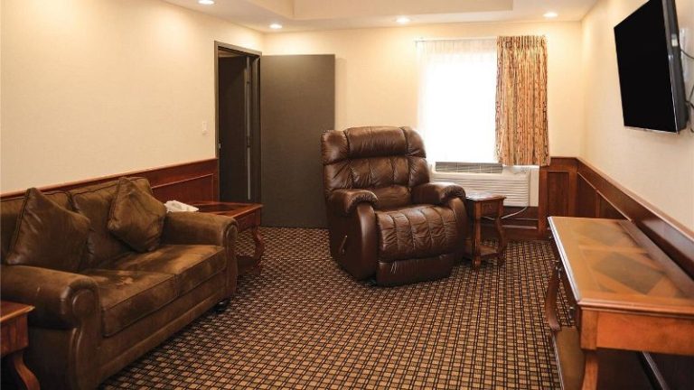 Quality Inn & Suites Ames Conference Center near ISU Campus