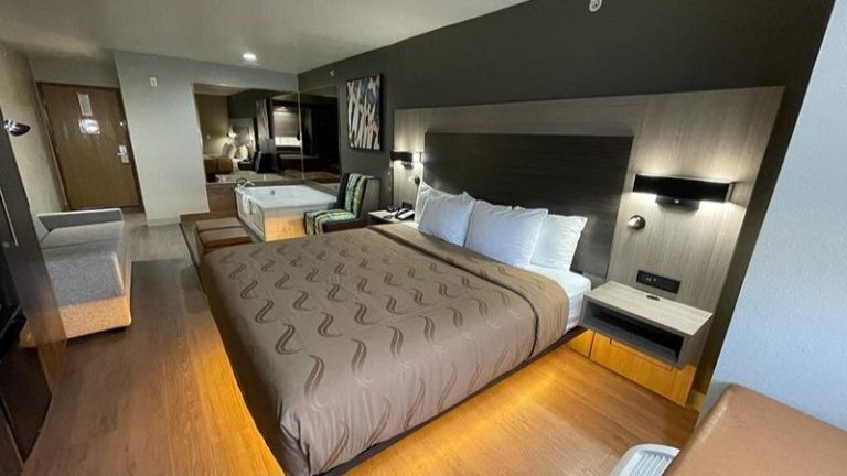 Quality Inn and Suites North Mesquite I-30