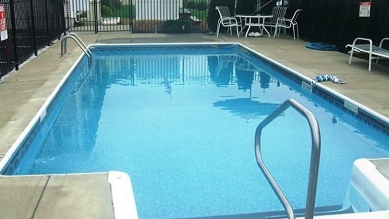 Red Carpet Inn West Springfield