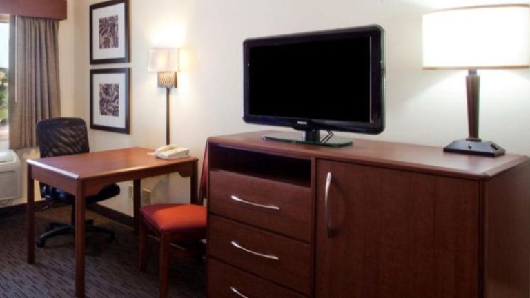 Red Lion Inn & Suites Grimes