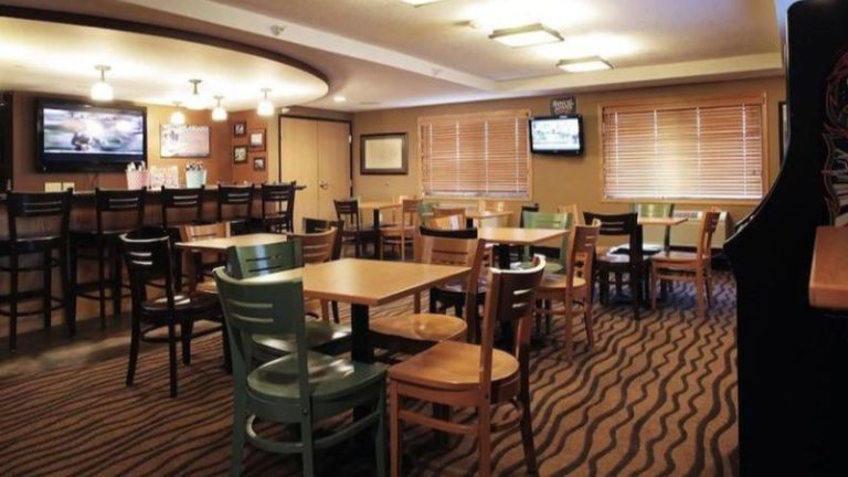 Red Lion Inn & Suites Grimes
