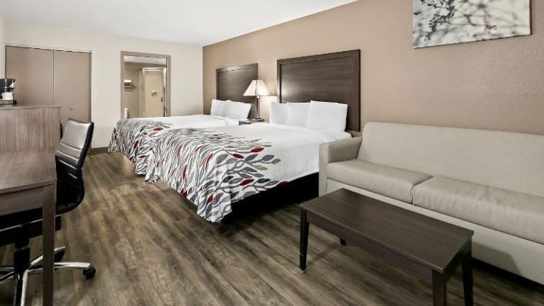Red Roof Inn & Suites Duncan