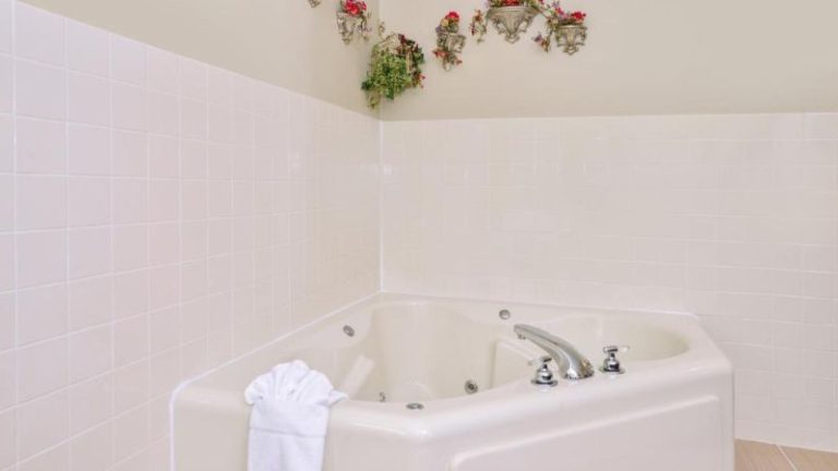 Regency Inn