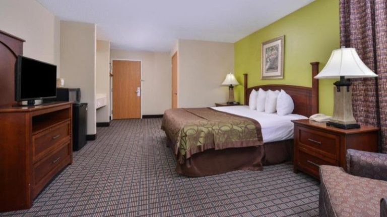 Regency Inn