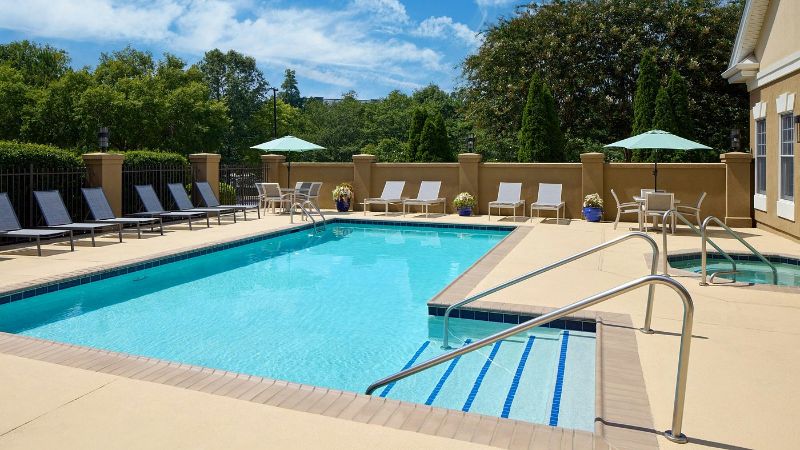 Residence Inn by Marriott Raleigh Crabtree Valley, room with private jacuzzi, photo 8