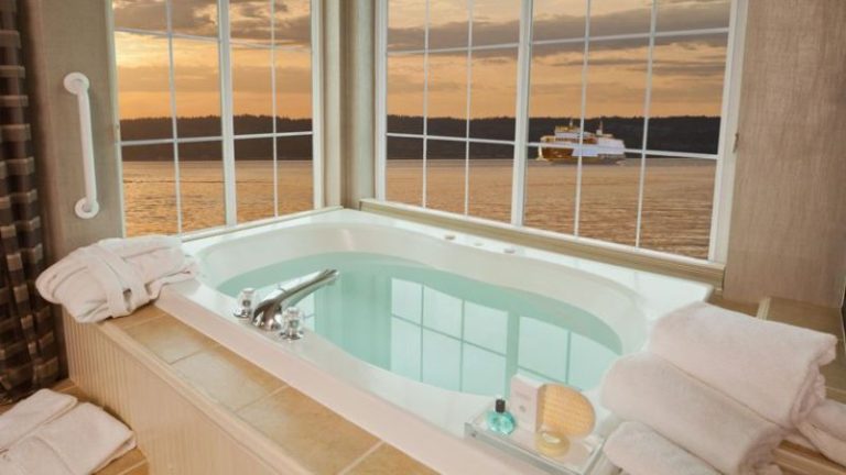 Silver Cloud Hotel – Mukilteo Waterfront